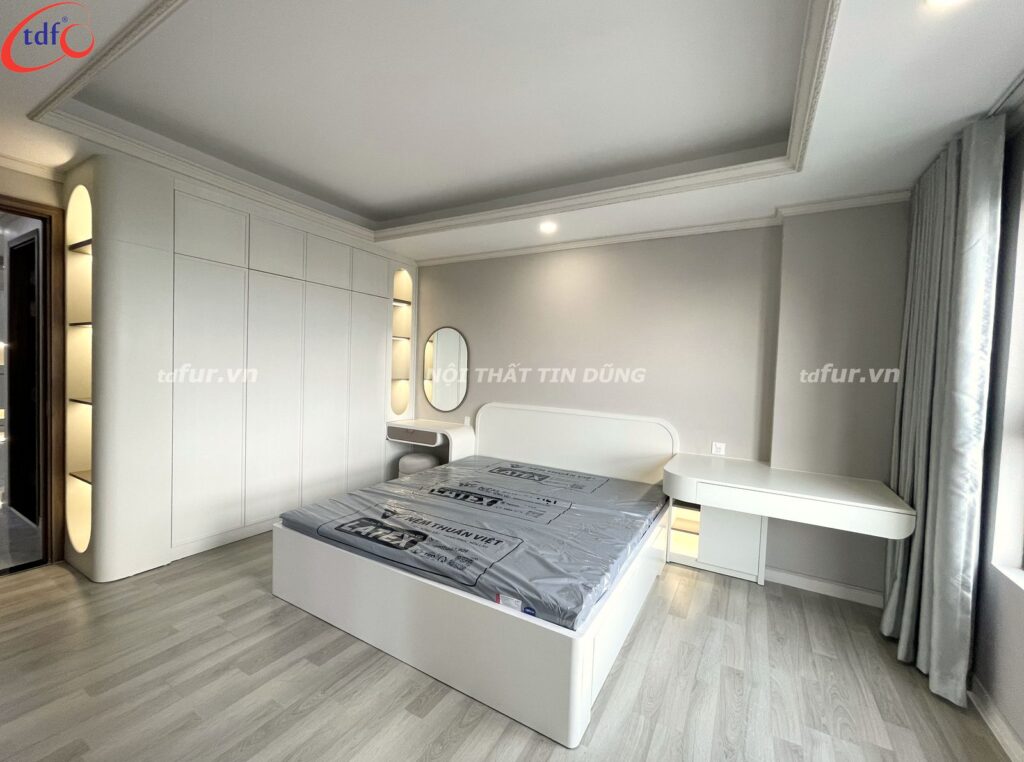 Homyland Riverside – Tông ghi xám và tủ kính đèn