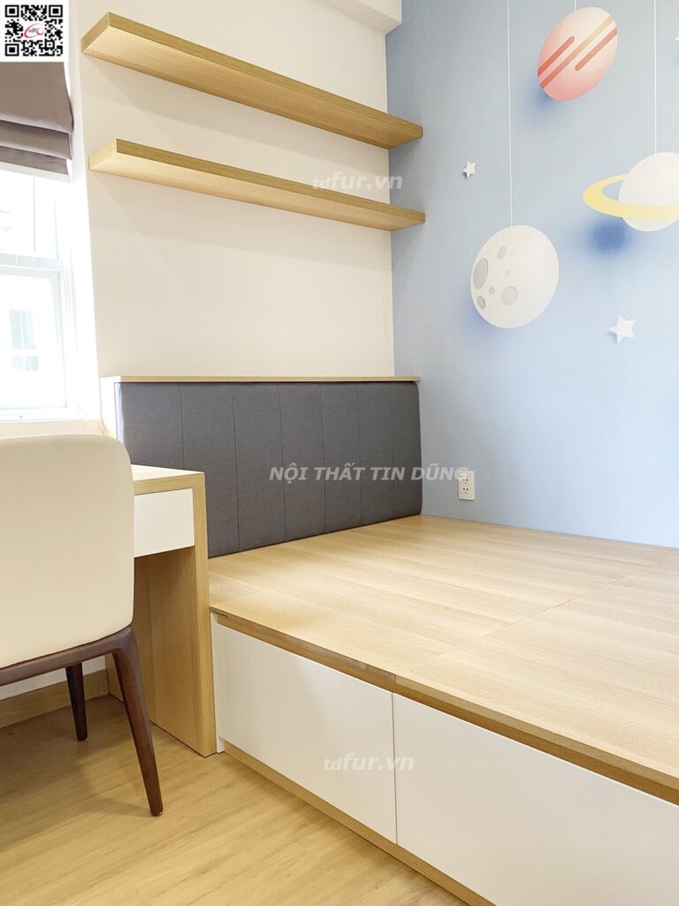 Lavita Charm – Gương thoi vàng và phòng bé hành tinh