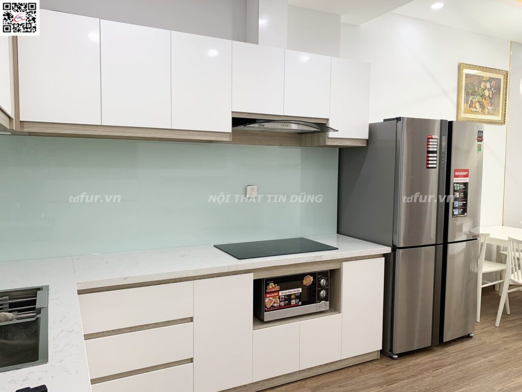 Sunrise Riverside – Gỗ sồi xám và kệ bay