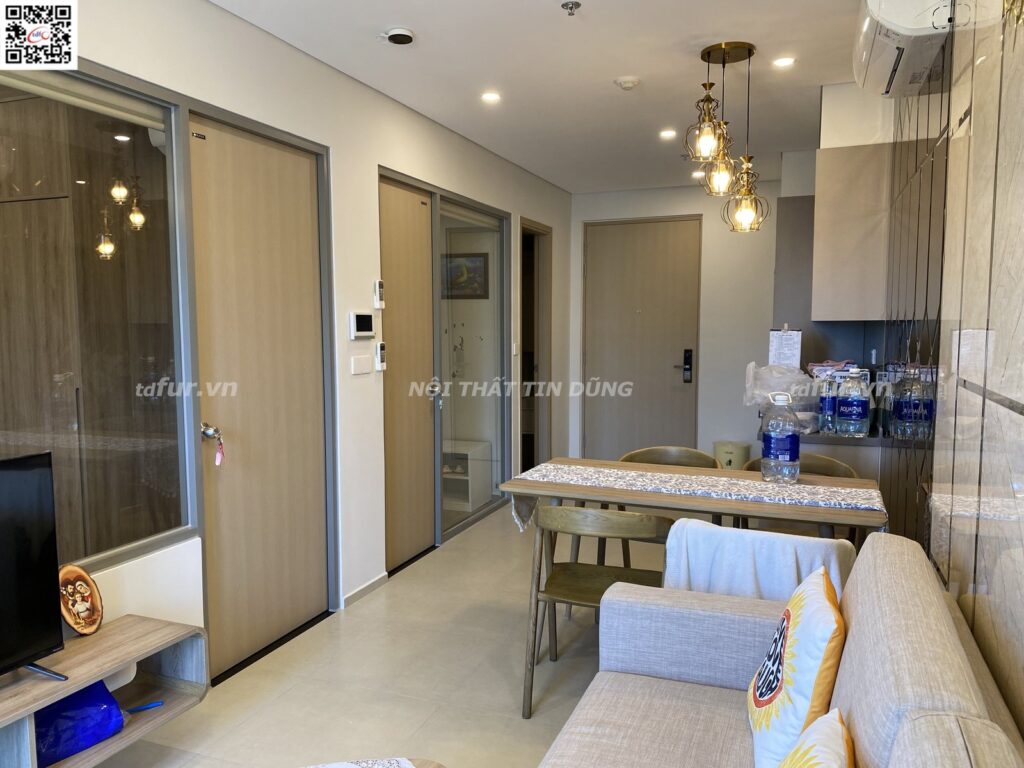 The Sóng Vũng Tàu – Gương thoi ánh vàng và giường tầng bé
