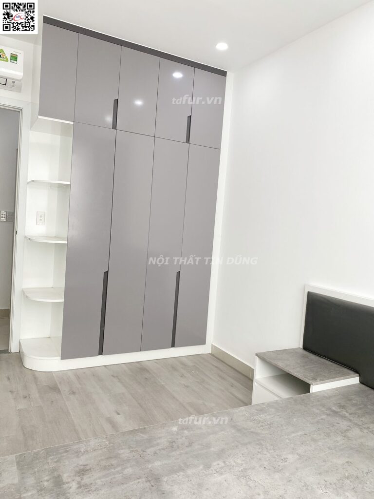 Topaz City – Xám trắng hiện đại