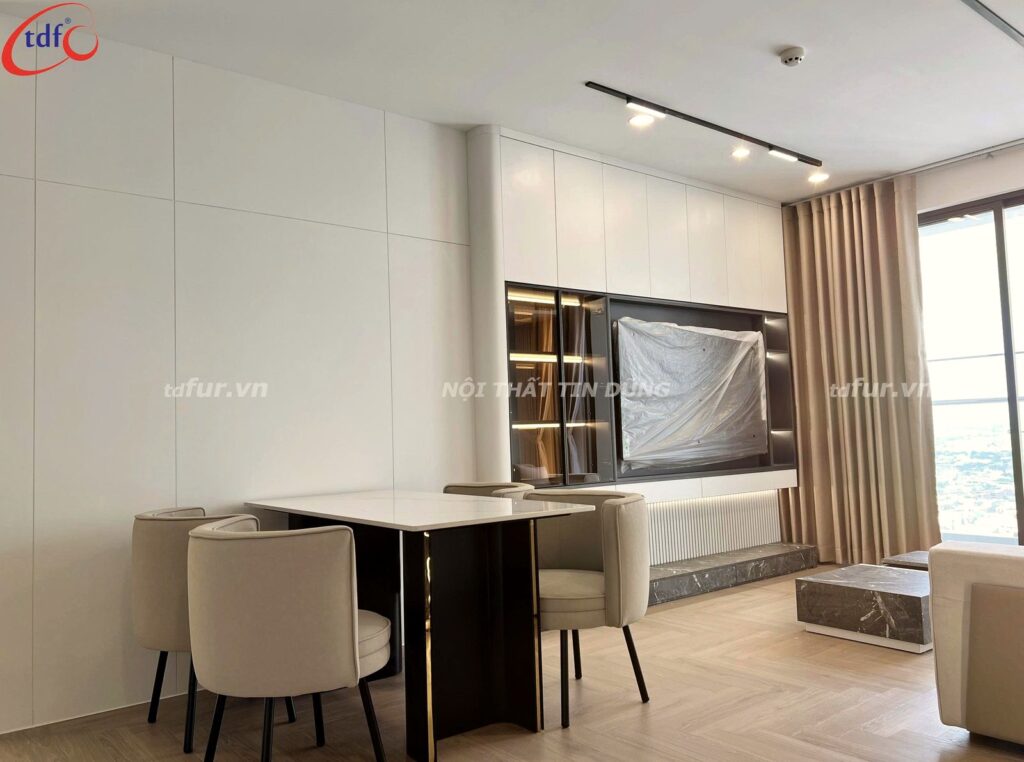 Vũng Tàu Centre Point – Đá vân mây và bếp gỗ óc chó