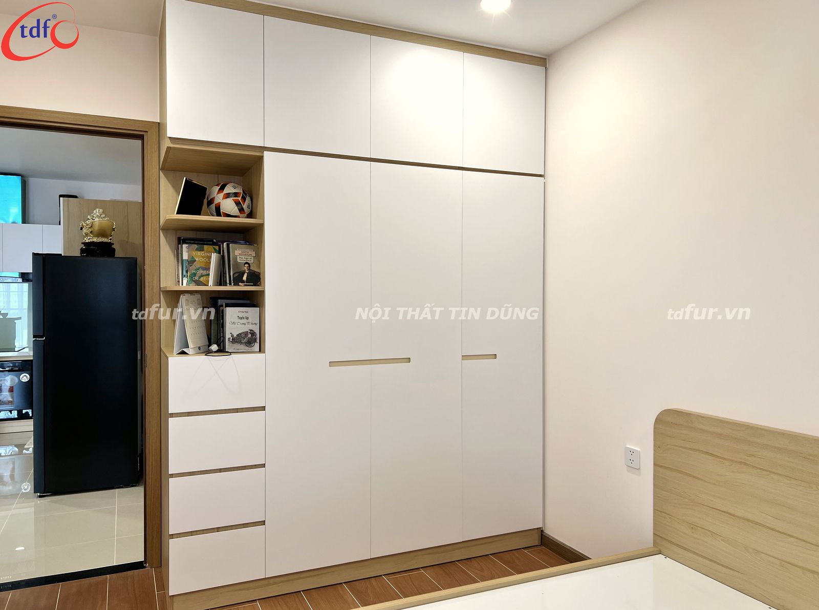Vũng Tàu Centre Point – Quầy bar trong bếp
