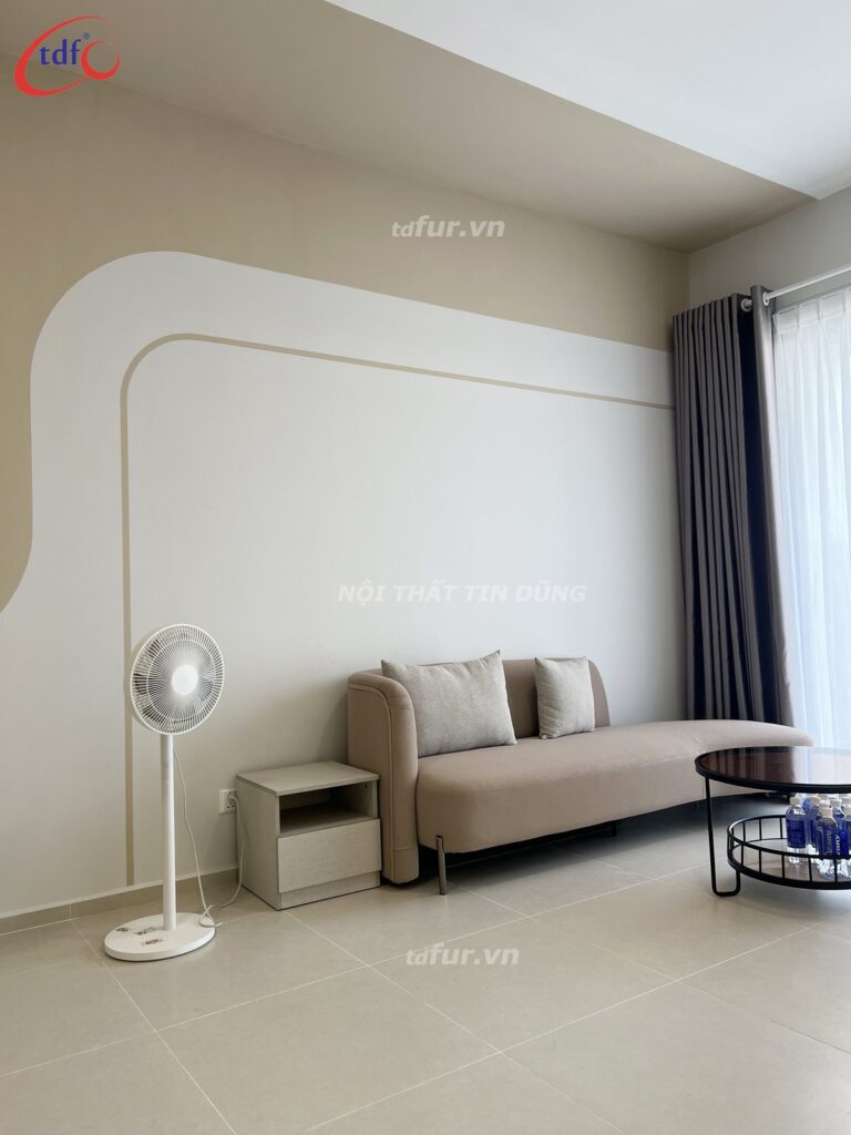 West Gate Park – Tường uốn cong và gương vòm