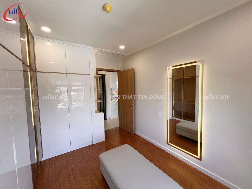 Vũng Tàu Centre Point – Trắng sáng và sàn gỗ ấm